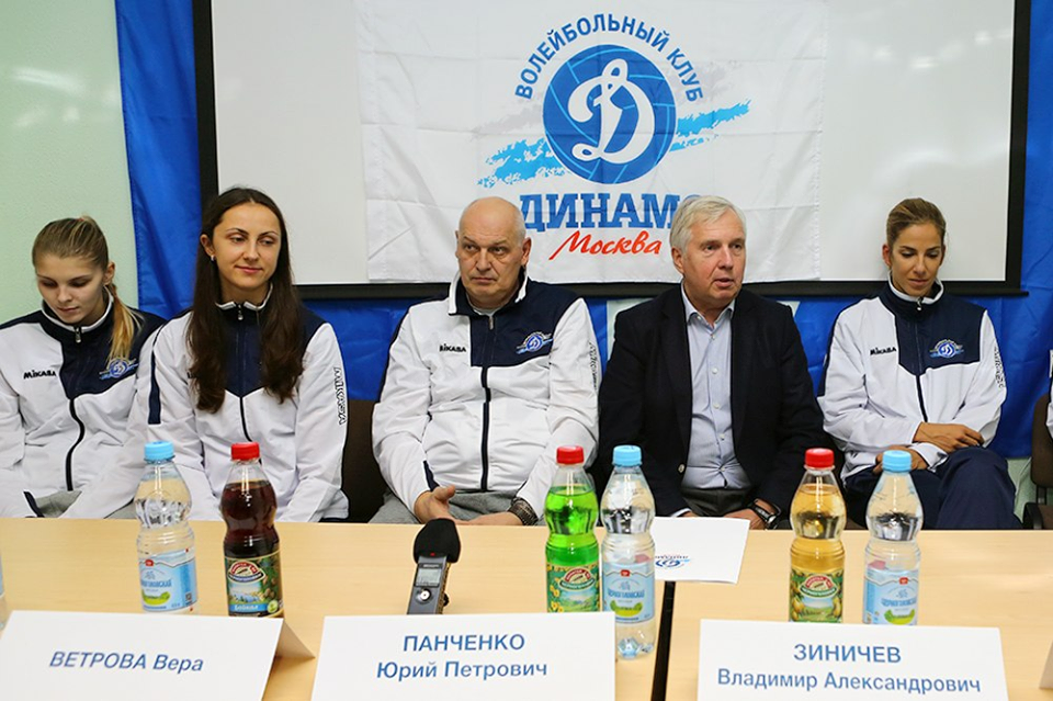 Компания АКВАЛАЙФ стала официальным спонсором женского волейбольного клуба Динамо!